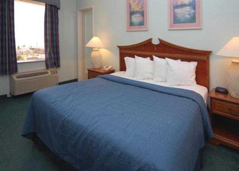 Cocoa Beach Suites Hotel Exteriér fotografie