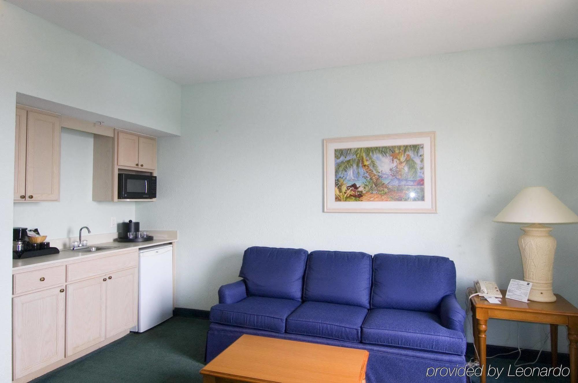 Cocoa Beach Suites Hotel Pokoj fotografie